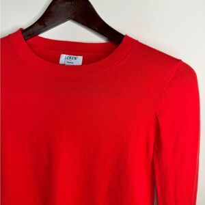 J.CREW Women's Teddie Crewneck Sweater Size XS. Red. New Without Tags